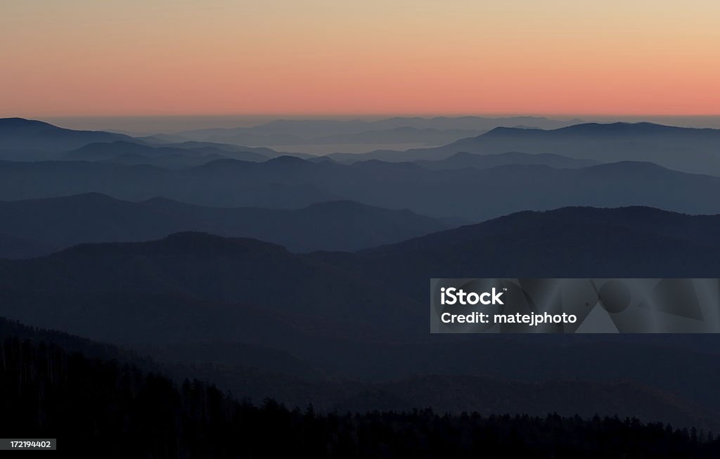 Smokey nascer do sol da montanha - Foto de stock de Tennessee royalty-free