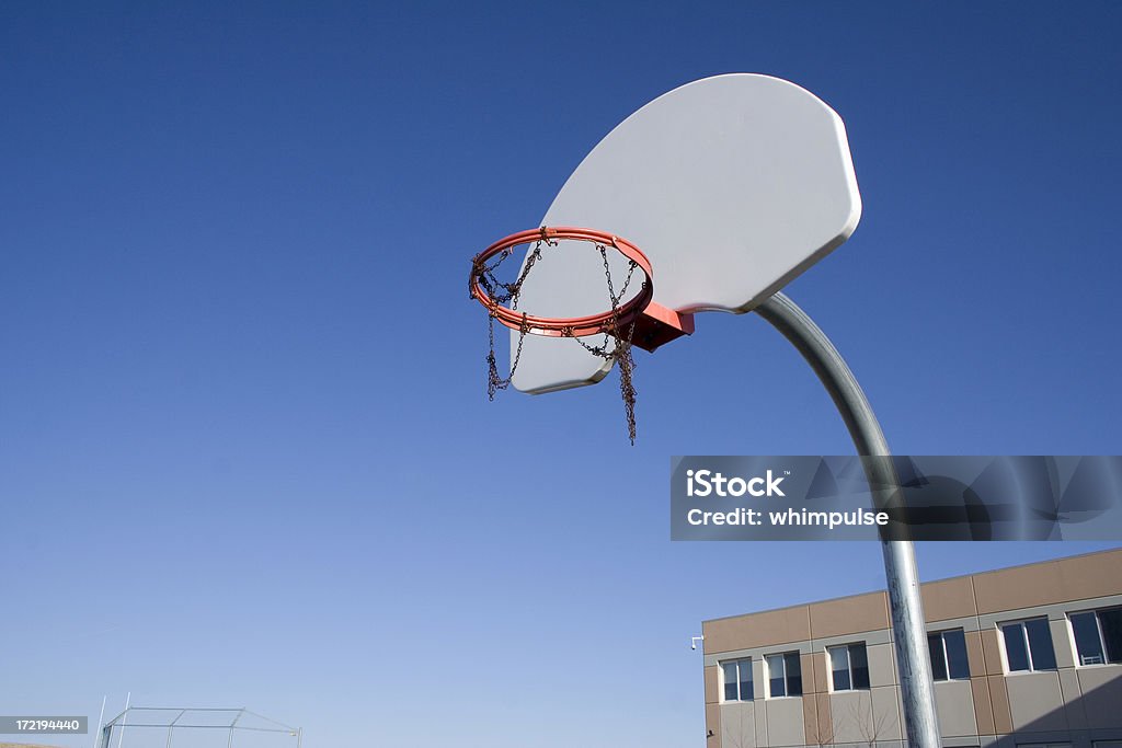 Highschool de básquetbol al aire libre - Foto de stock de Actividades recreativas libre de derechos