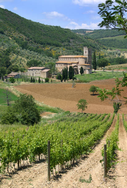 istock Abbey of Sant'Antimo II 172194594