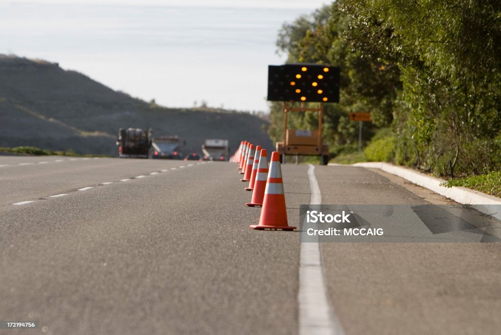 CONI DI SICUREZZA - Foto stock royalty-free di Automobile