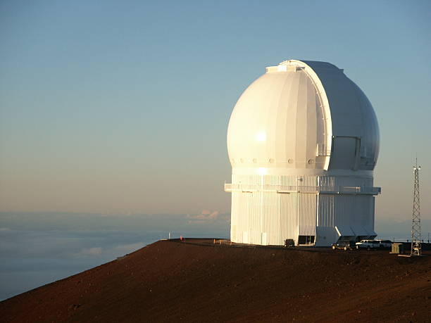 Observatory Observatory in Hawaii on the top of Mauna Loa Observatory stock pictures, royalty-free photos & images