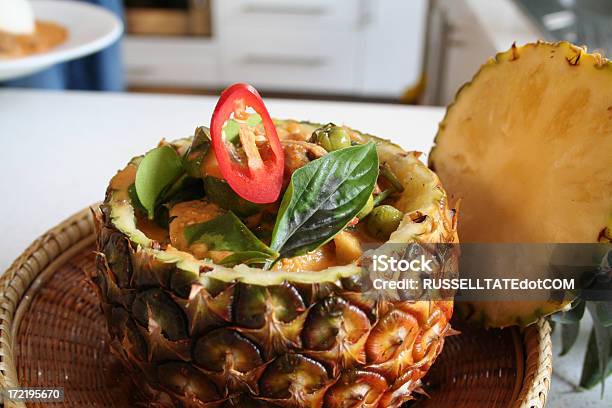 Kaczka Currythai - zdjęcia stockowe i więcej obrazów Ananas - Ananas, Bazylia, Bez ludzi