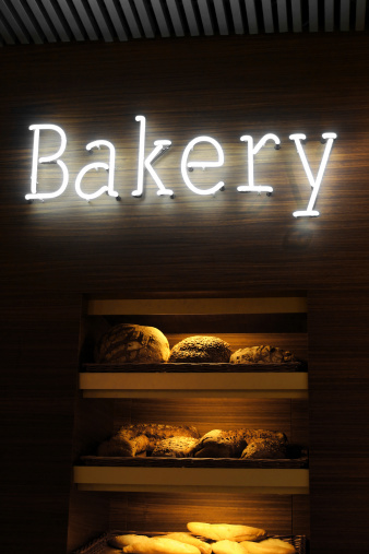 Bakery bread display