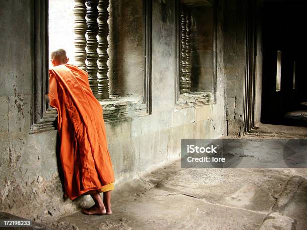 Schaut Sie Stockfoto und mehr Bilder von Mönch - Mönch, Hinduismus, Angkor