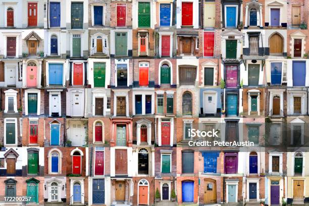Sto Drzwi Xxxl - zdjęcia stockowe i więcej obrazów Drzwi - Drzwi, Frontowe drzwi, Dom - Budowla mieszkaniowa