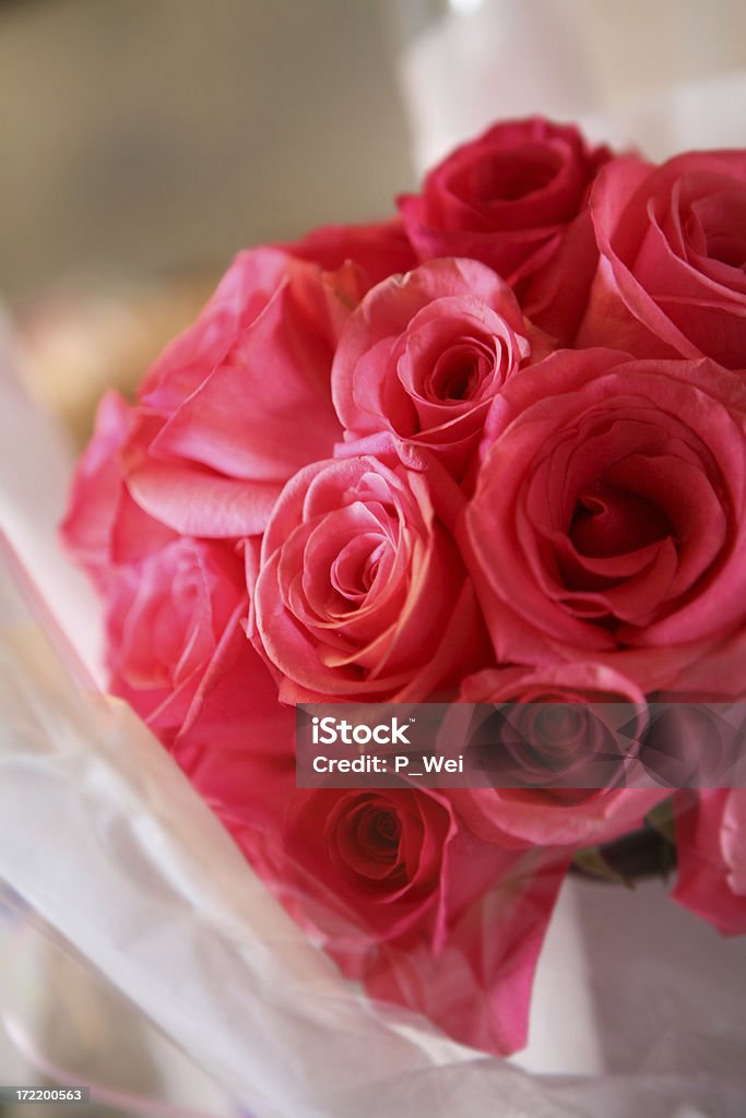 Une douzaine de Roses - Photo de Bouquet de fleurs libre de droits