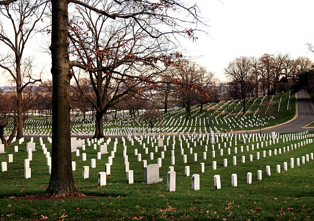 istock Arlington Cemetery Gravestones Virginia 172200910
