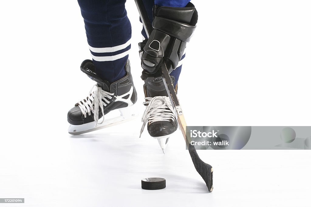 Крупный план по хоккею на траве ноги - Стоковые фото Агрессия роялти-фри