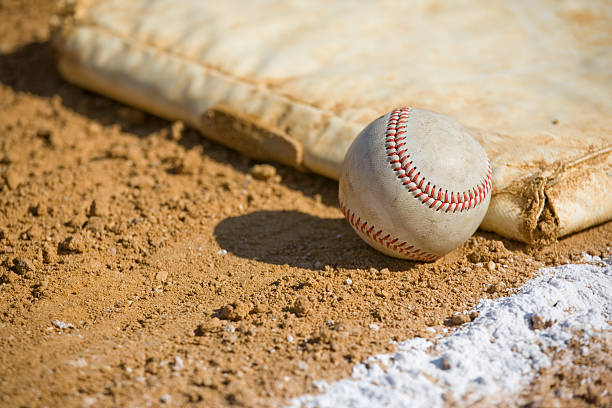 istock Baseball Bag, Ball and Line 172202327