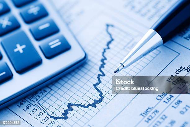 経理部 - 投資信託のストックフォトや画像を多数ご用意 - 投資信託, グラフ, 電卓