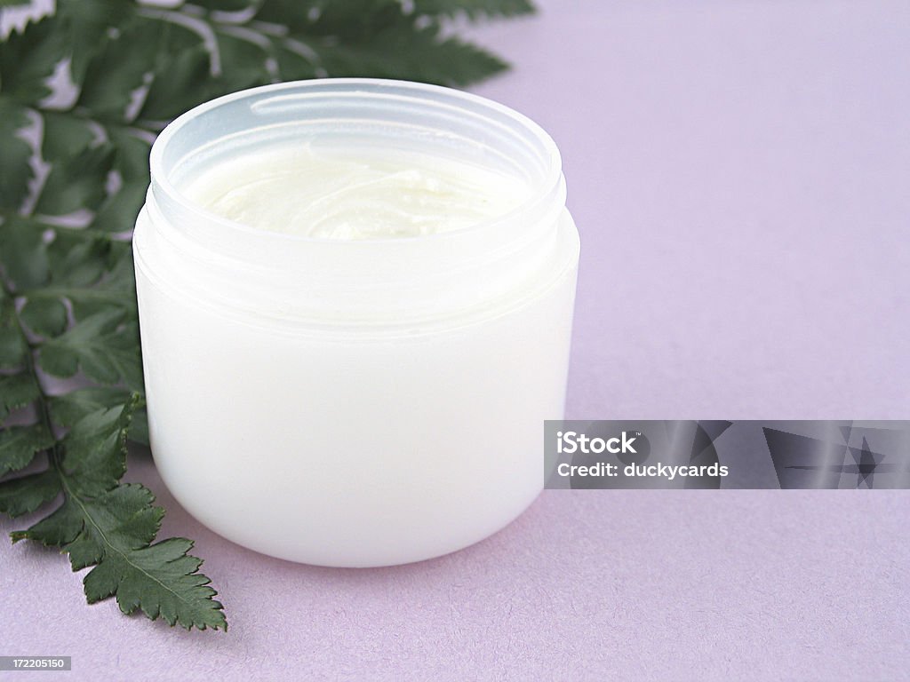 Crema de manos - Foto de stock de Abrir libre de derechos