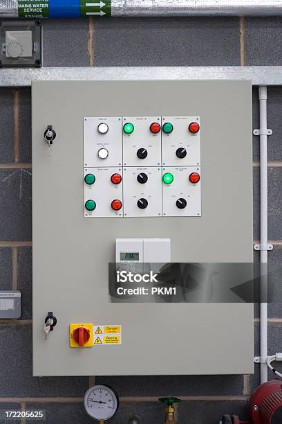 Control Panel Stockfoto und mehr Bilder von Achtung Hochspannung - Achtung Hochspannung, Anzeigeinstrument, Bedienungsknopf