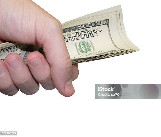 Деньги В Руке — стоковые фотографии и другие картинки 100 - 100, 100 американских долларов, Number 1000