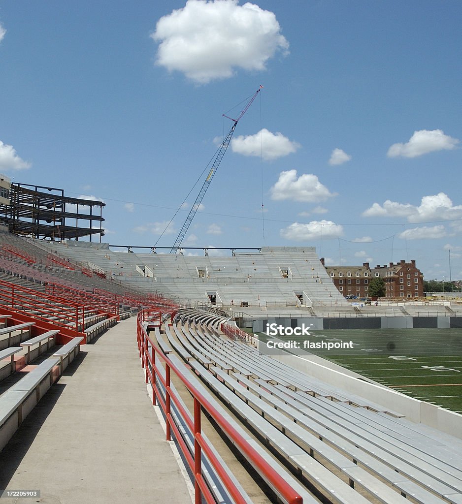 Nova construção do Estádio de futebol - Foto de stock de Arquibancada royalty-free