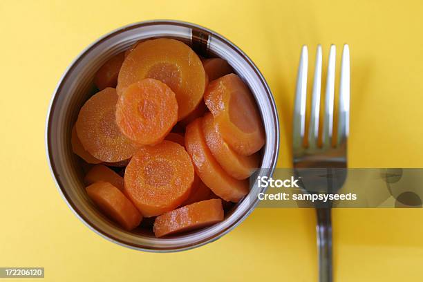 Foto de Coma Seus Legumes e mais fotos de stock de Alimentação Saudável - Alimentação Saudável, Cenoura, Cenourinha