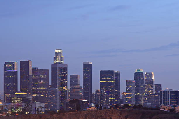 istock Los Angeles at night 172207048