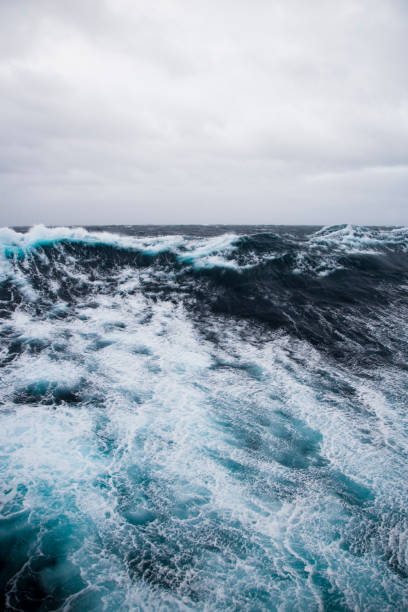 istock Drake Passage Wild Ocean II 172207454