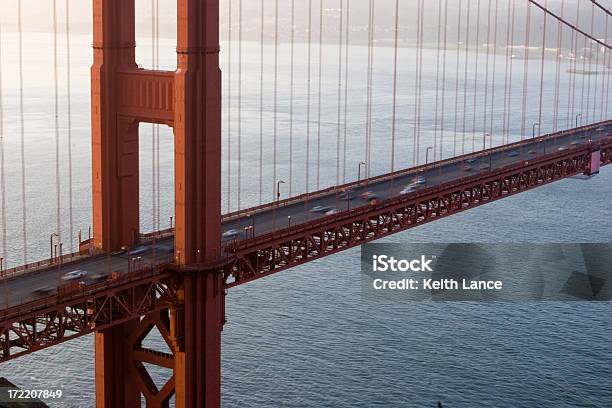 Foto de Ir Para A Ponte Golden Gate e mais fotos de stock de Carro - Carro, Golden Gate Bridge, Baía de São Francisco