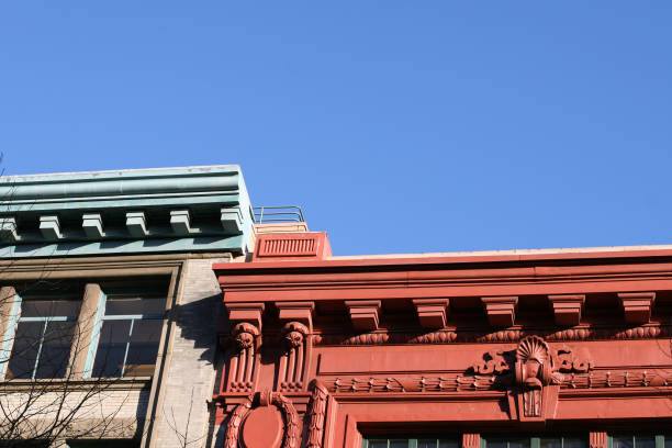 istock Downtown Seattle Historic Buildings 172208588