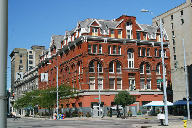 istock Victorian Architecture in Dayton Ohio 172208664