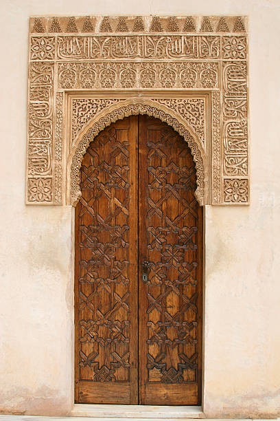 Puerta de Jerez, dating back to the 13th century, is one of the historic symbols of Tarifa, through which you can enter the old town
