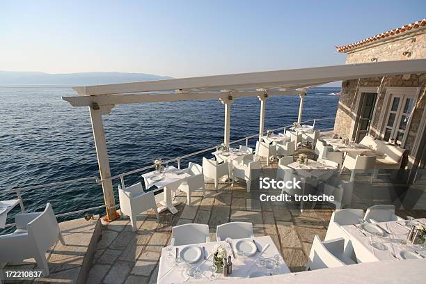 Ristorante Tradizionale Greco - Fotografie stock e altre immagini di Acqua - Acqua, Cibi e bevande, Cibo