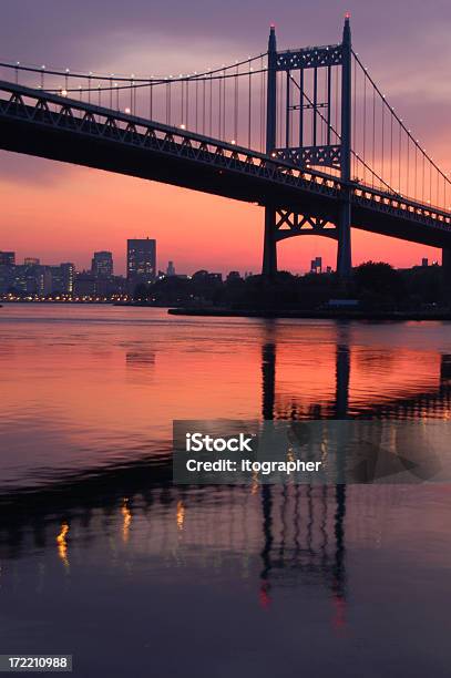 トライボロー橋 2 - ニューヨーク市のストックフォトや画像を多数ご用意 - ニューヨーク市, ブロンクス, 都市の全景