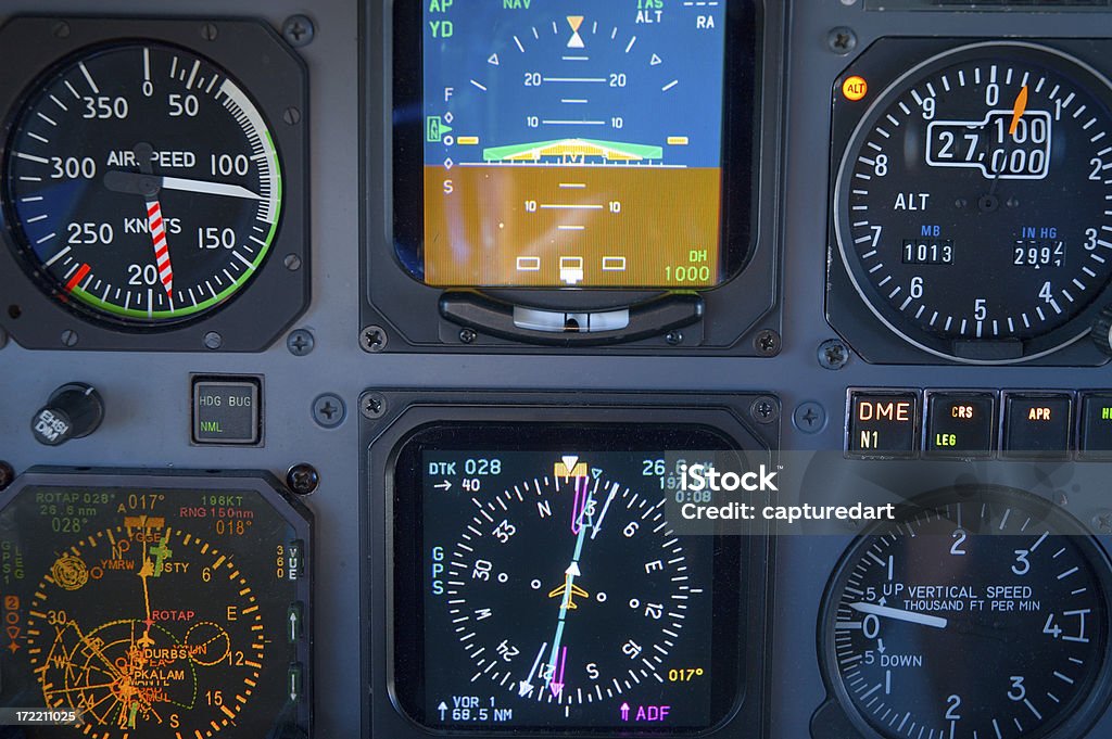 PC12 Cockpit d'avion Instruments - Photo de Altimètre libre de droits