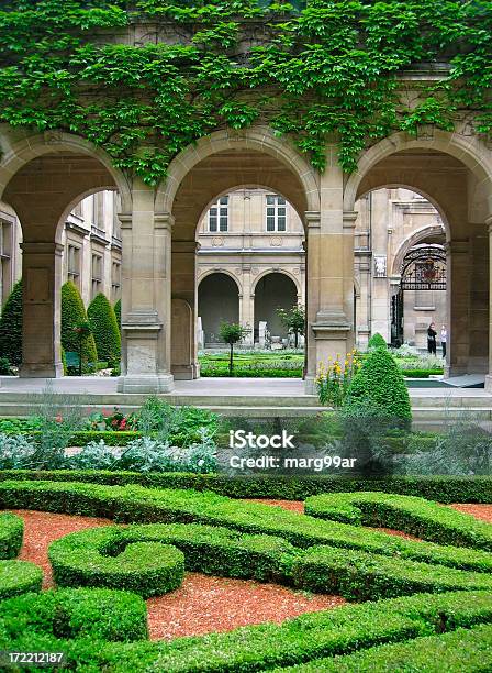 Parisian Garden Stock Photo - Download Image Now - Paris - France, The Marais, Public Park