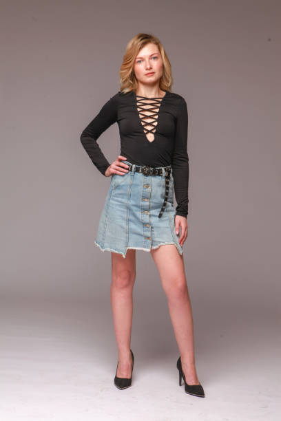 istock Beautiful blonde in the studio. 1722126098