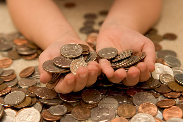 istock The Big Money (To a Child) 172212740