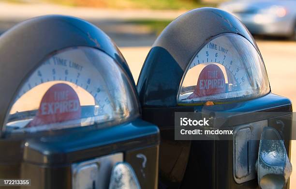 Die Zeit Ist Abgelaufen Stockfoto und mehr Bilder von Parkvergehen-Strafzettel - Parkvergehen-Strafzettel, Parkuhr, Auto