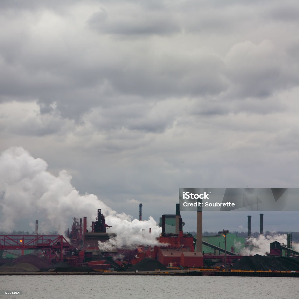 Pollution A refinery pollutes the air and waterAnother version of this image: Acid Rain Stock Photo