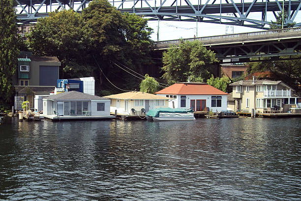 istock Seattle House Boats 172213715
