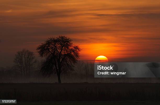 Foto de Saxão Pôrdosol Ii e mais fotos de stock de Começo - Começo, O Fim, Paisagem - Cena Não-urbana