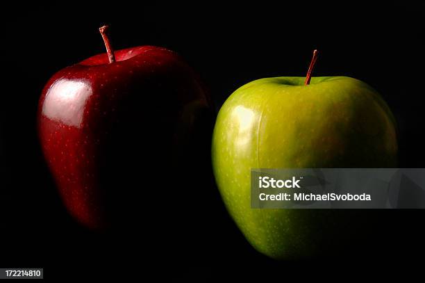 Äpfel Stockfoto und mehr Bilder von Apfel - Apfel, Apfelsorte Granny Smith, Fotografie