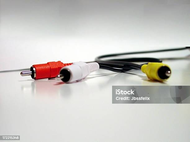 Rca Kabel Stockfoto und mehr Bilder von Audiozubehör - Audiozubehör, Computerkabel, Erwachsene Person