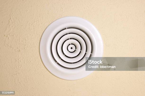 Ventilazione A Soffitto - Fotografie stock e altre immagini di Cerchio - Cerchio, Conduttura dell'aria, Soffitto