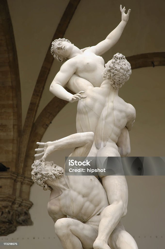 La violación de la escultura en Florencia Sabine mujeres - Foto de stock de Violencia sexual libre de derechos