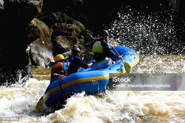 Photo libre de droit de Équitation Haut banque d'images et plus d'images libres de droit de Raft - Raft, Personne humaine, Rivière Whitewater