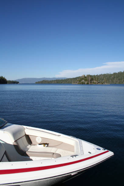 istock Boat in the lake 172218758