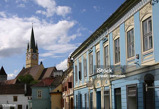 Media W Transylwanii Rumunia - zdjęcia stockowe i więcej obrazów Architektura - Architektura, Bez ludzi, Fotografika