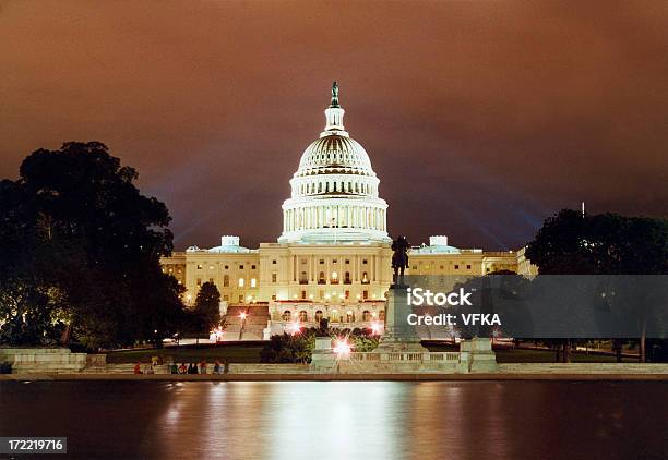 国会議事堂 - アメリカ国会議事堂のストックフォトや画像を多数ご用意 - アメリカ国会議事堂, ワシントンDC, 夜