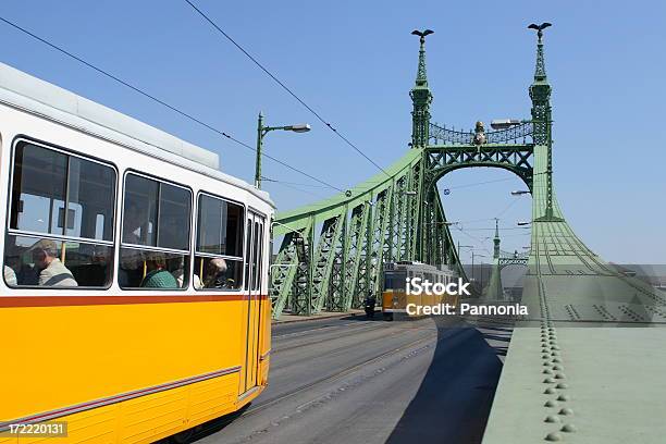 Мост Свободы В Будапеште — стоковые фотографии и другие картинки Будапешт - Будапешт, Канатный трамвай, Архитектура