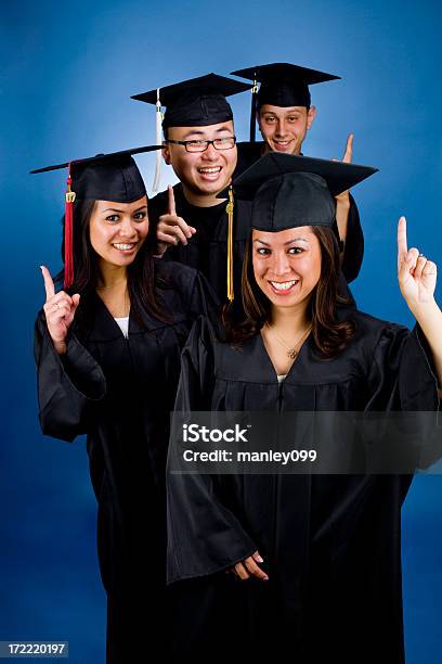 Grupo Graduación Nº 1 Foto de stock y más banco de imágenes de Adolescencia - Adolescencia, Adolescente, Adulto