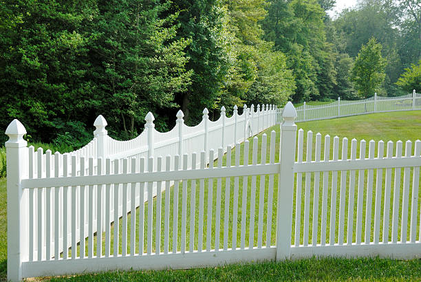 istock American Suburban White Picket Fence 172220728