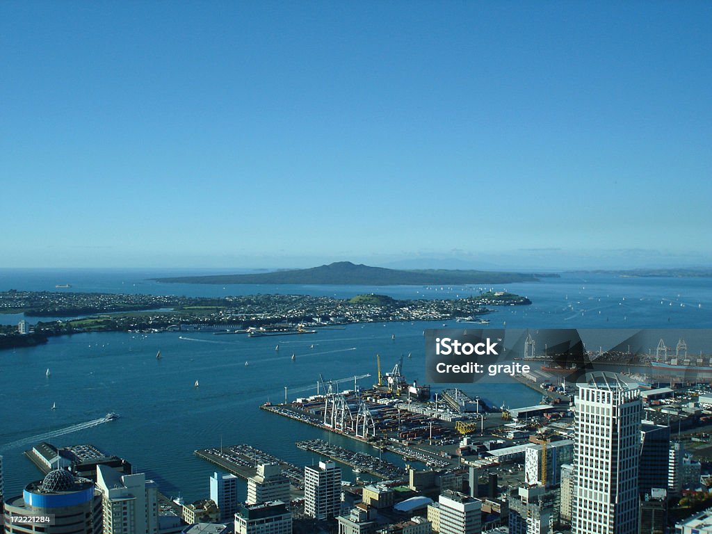 Le port d'Auckland et de Rangitoto - Photo de Auckland libre de droits