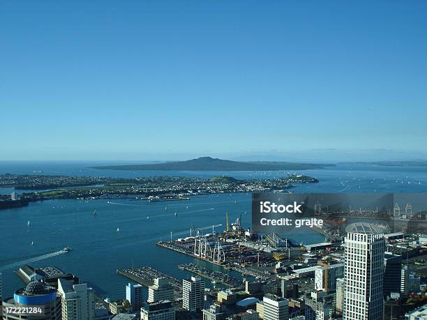 Photo libre de droit de Le Port Dauckland Et De Rangitoto banque d'images et plus d'images libres de droit de Auckland - Auckland, Bâtiment vu de l'extérieur, Centre-ville