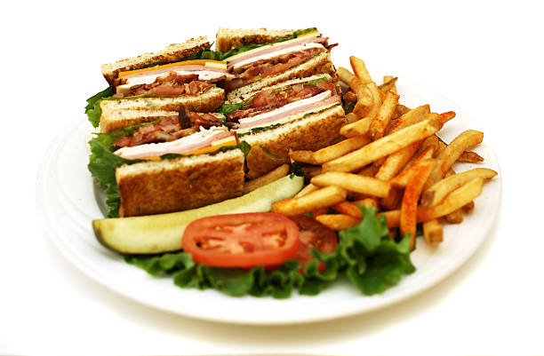 клуб с фри - club sandwich sandwich french fries turkey стоковые фото и изображения