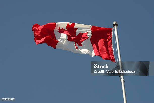 Photo libre de droit de Drapeau Canadien banque d'images et plus d'images libres de droit de Blanc - Blanc, Bleu, Canada
